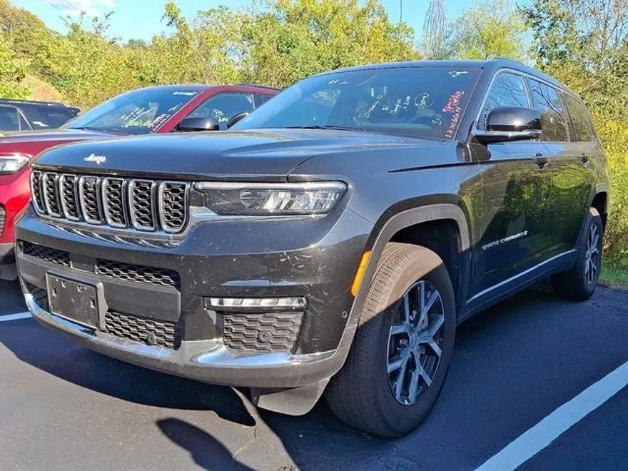 2024 Jeep Grand Cherokee Limited photo 1