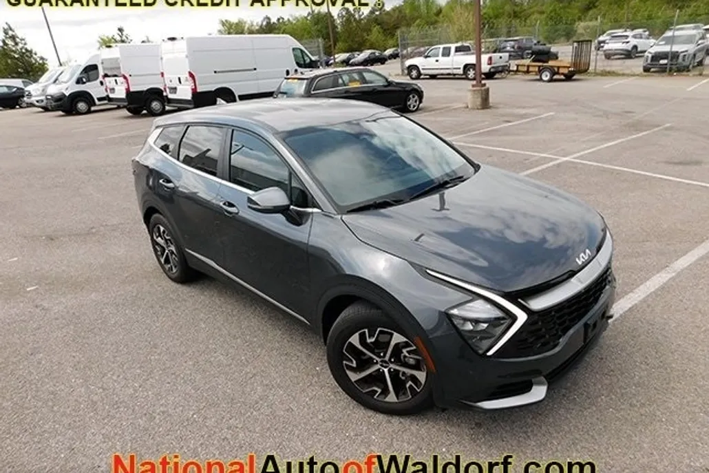 2023 Kia Sportage EX photo 1