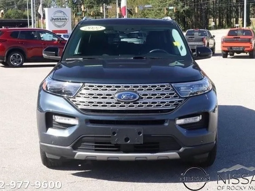 2022 Ford Explorer Limited photo 1