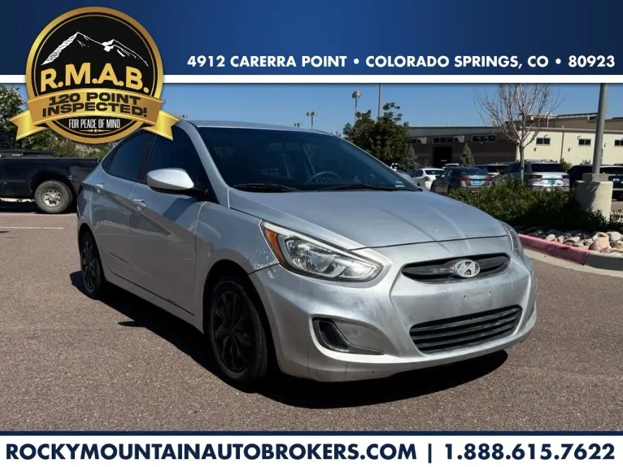 2017 Hyundai Accent SE photo 1