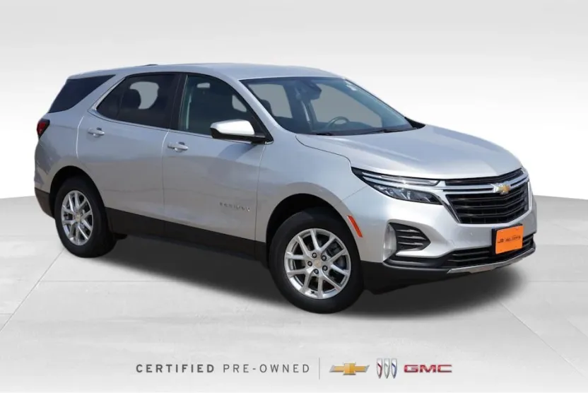 2022 Chevrolet Equinox LT photo 1