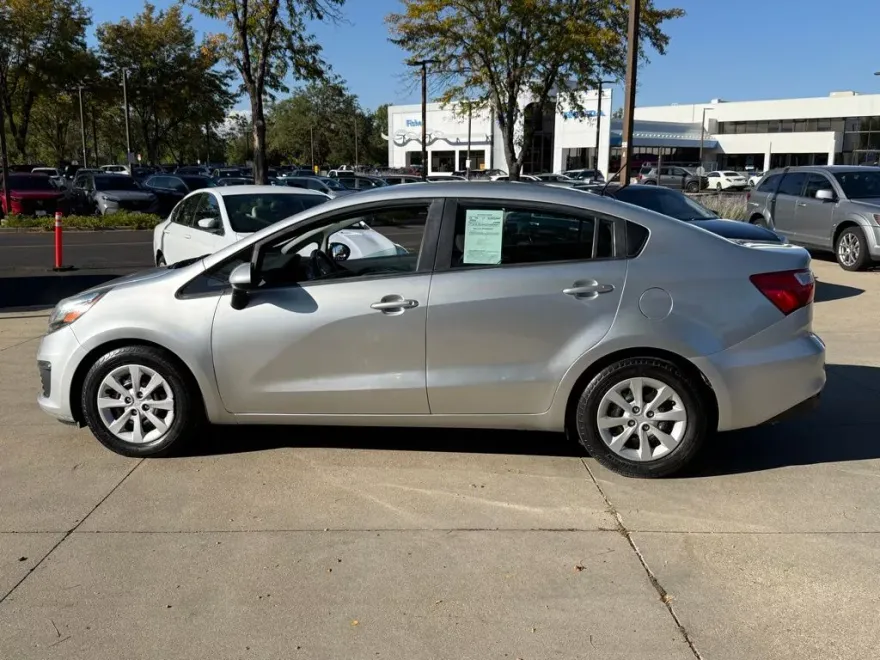 2017 Kia Rio LX photo 1