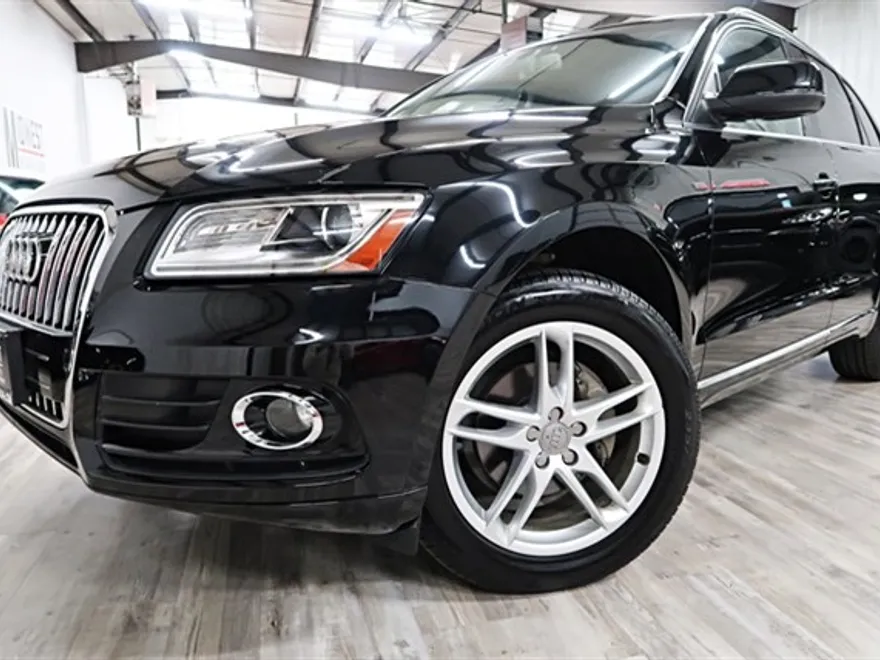 2015 Audi Q5 2.0T Premium Plus photo 1