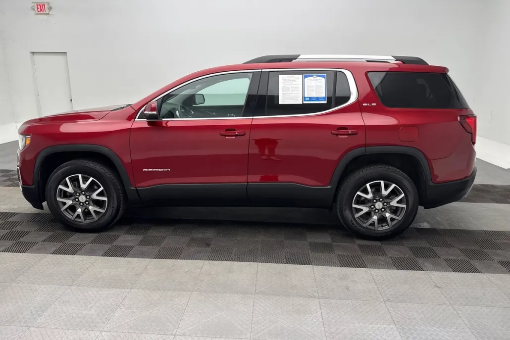 2023 Gmc Acadia SLE photo 1