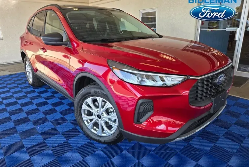 2025 Ford Escape Active photo 1