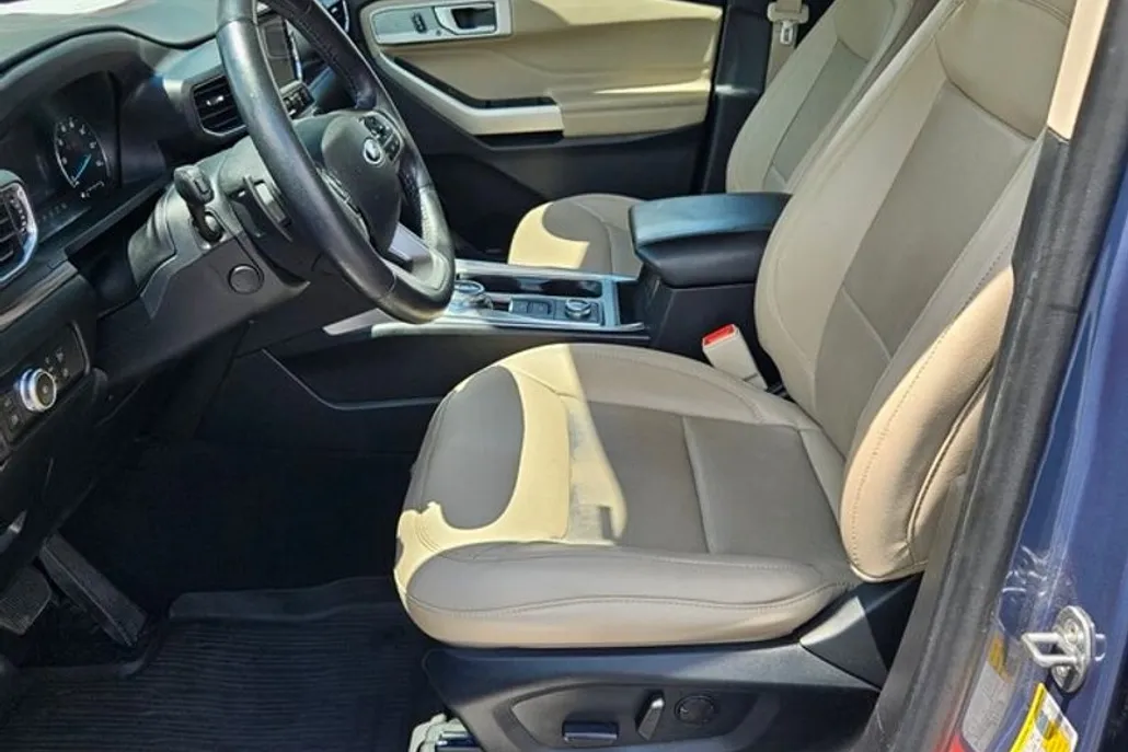 2021 Ford Explorer Limited photo 1