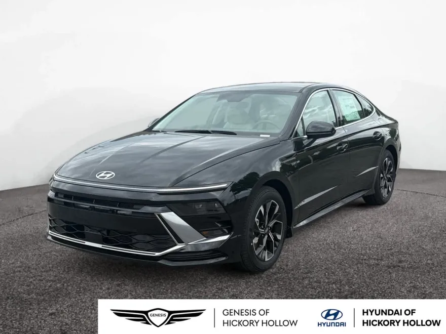 2025 Hyundai Sonata SEL photo 1
