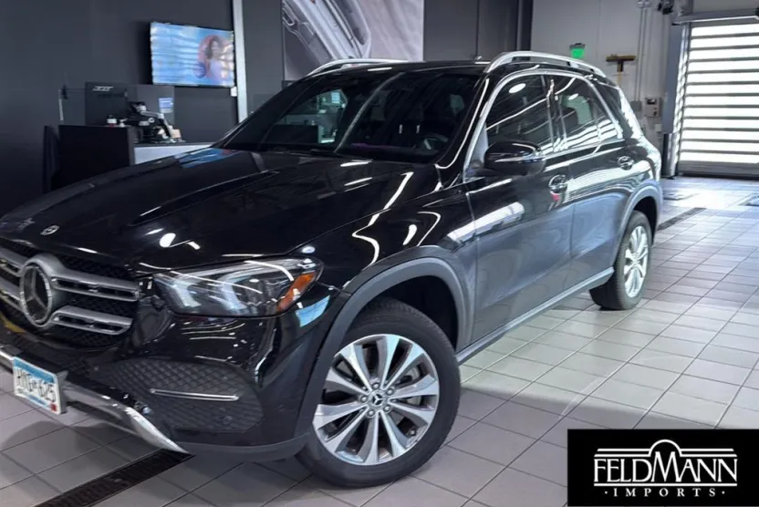 2022 Mercedes Benz GLE 450 4MATIC photo 1
