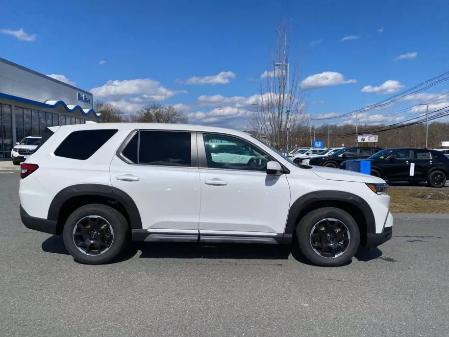 2025 Honda Pilot EX-L photo 1