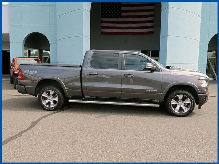 2020 Ram 1500 Laramie photo 1