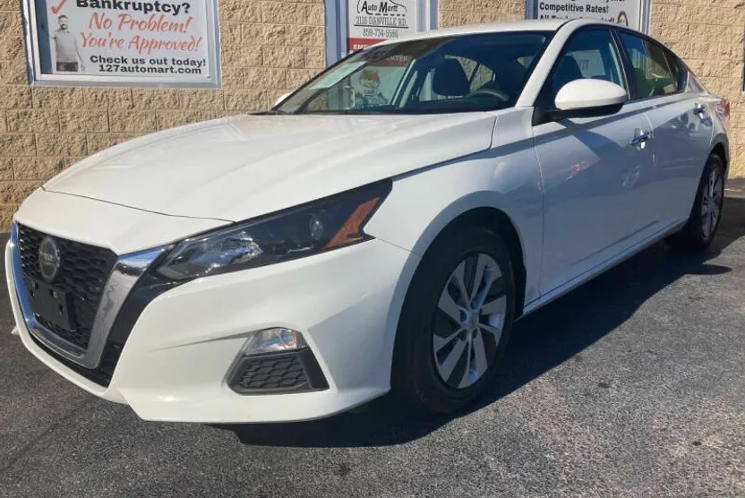 2022 Nissan Altima 2.5 S photo 1