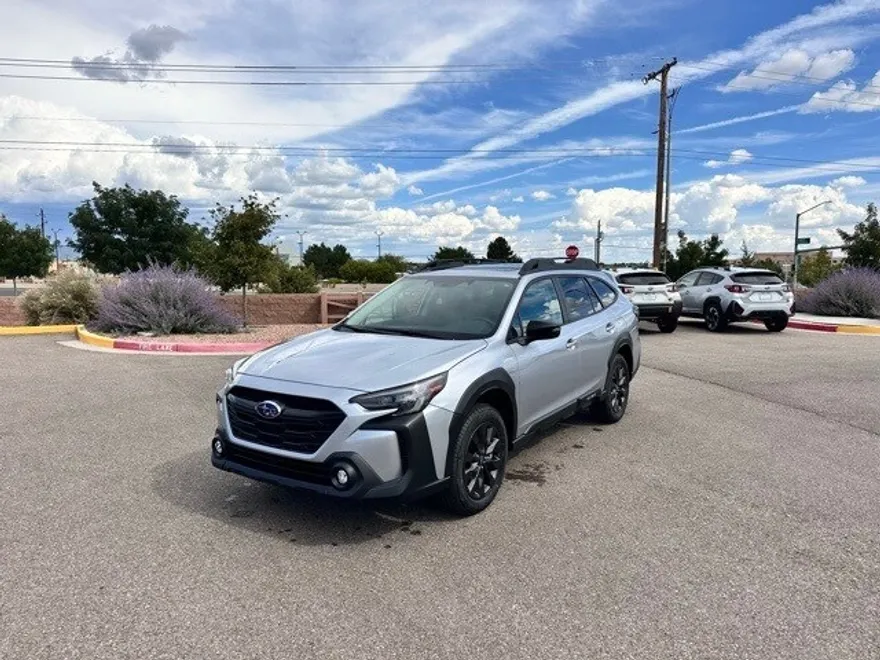 2025 Subaru Outback Onyx Edition photo 1