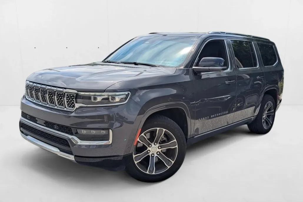 2023 Jeep Grand Wagoneer Base photo 1