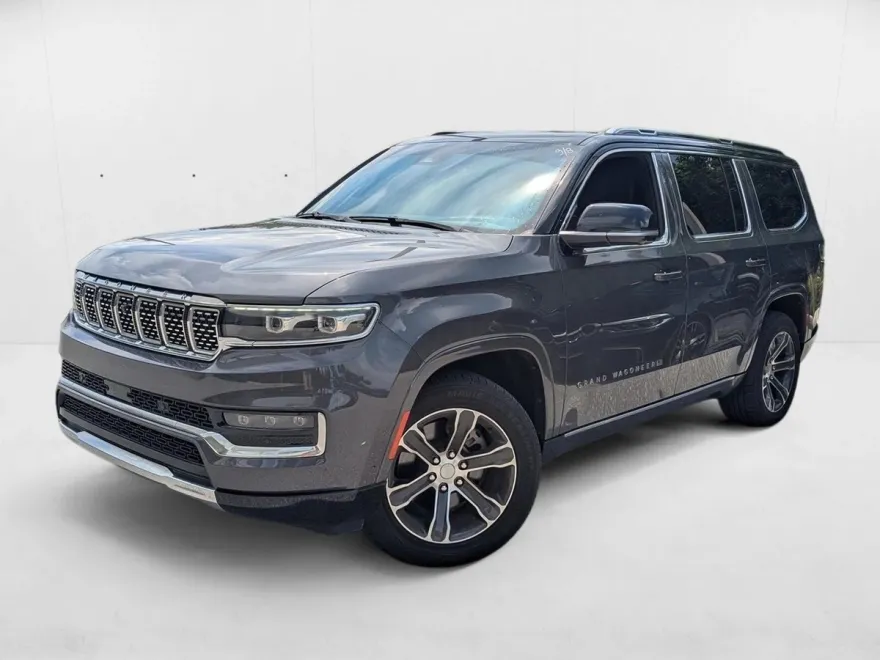 2023 Jeep Grand Wagoneer Base photo 1