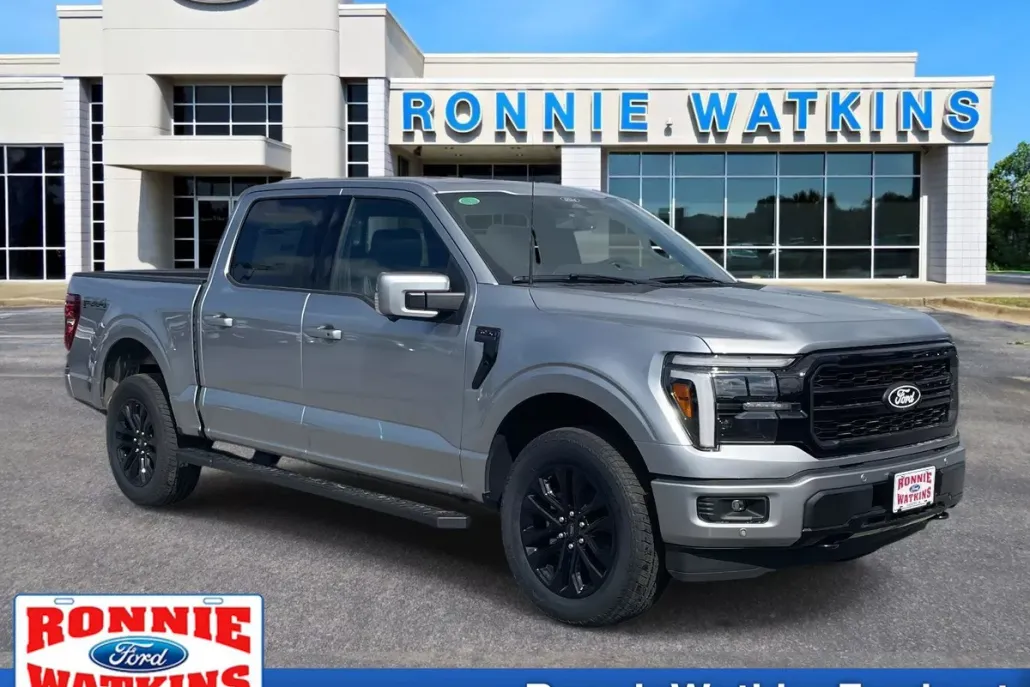 2025 Ford F-150 Lariat photo 1