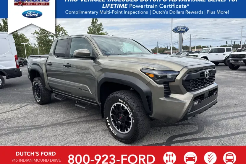 2024 Toyota Tacoma TRD Off-Road photo 1