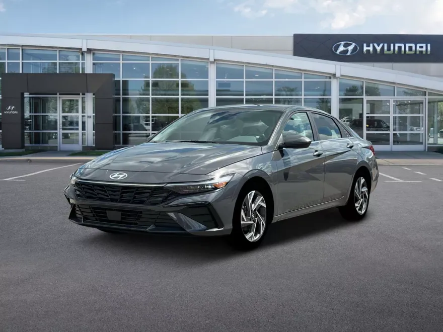 2025 Hyundai Elantra SEL Convenience photo 1
