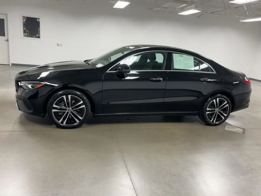 2025 Mercedes Benz CLA 250 photo 1