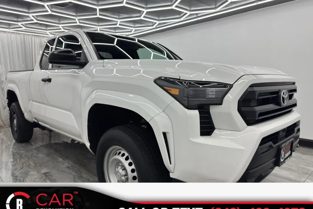 2024 Toyota Tacoma SR XtraCab photo 1