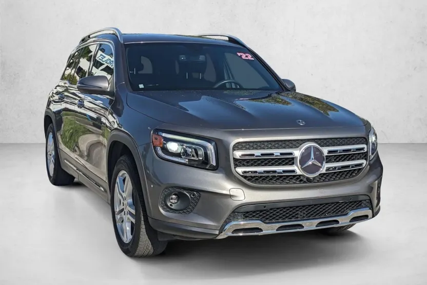 2022 Mercedes Benz GLB 250 photo 1