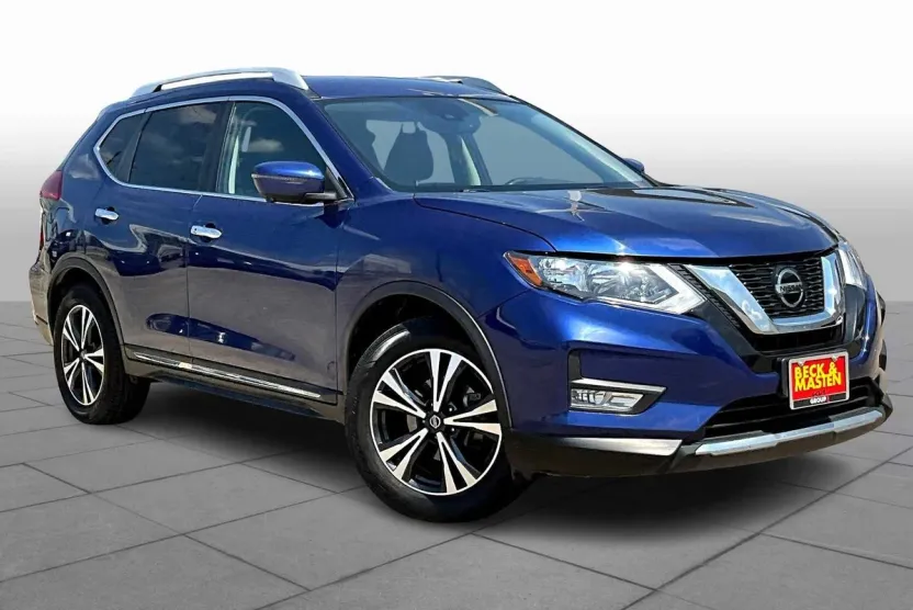 2018 Nissan Rogue SL photo 1