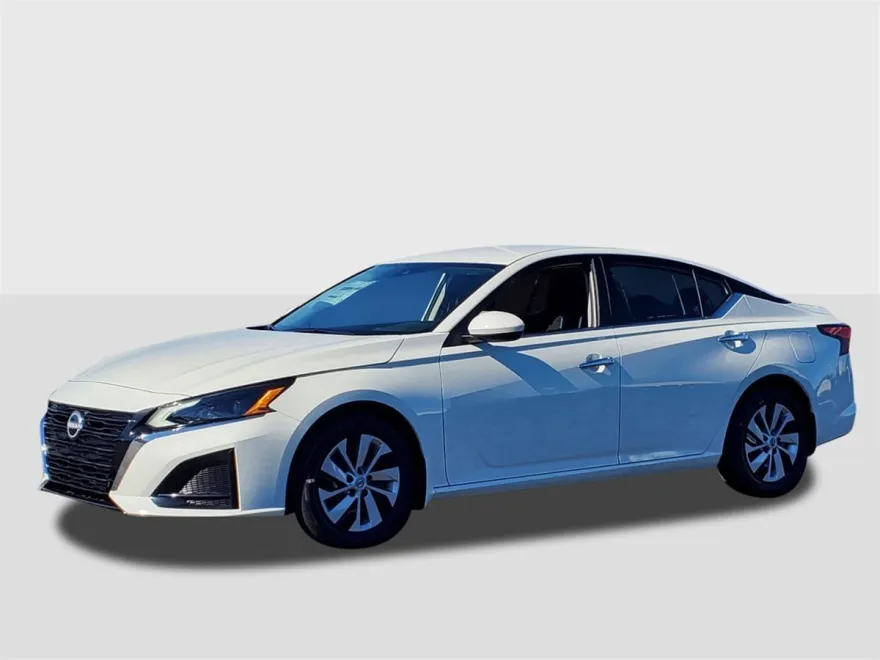 2024 Nissan Altima 2.5 S photo 1