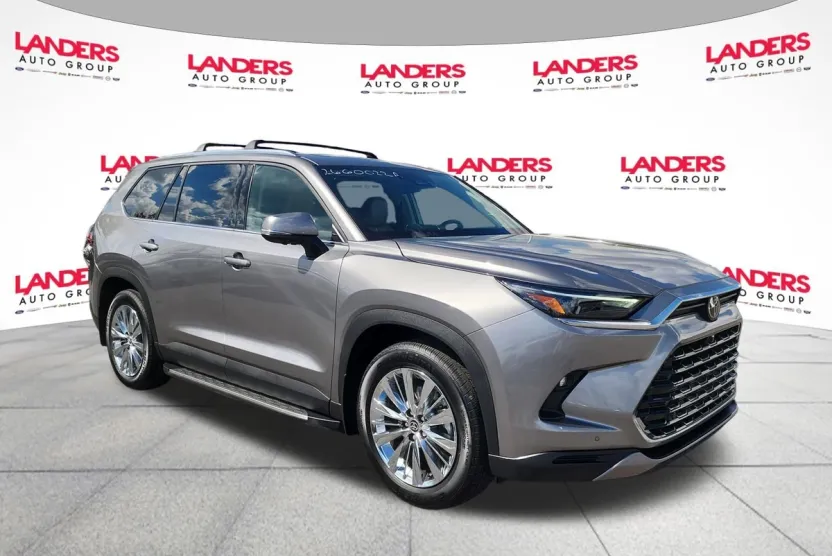 2025 Toyota Grand Highlander Platinum AWD photo 1
