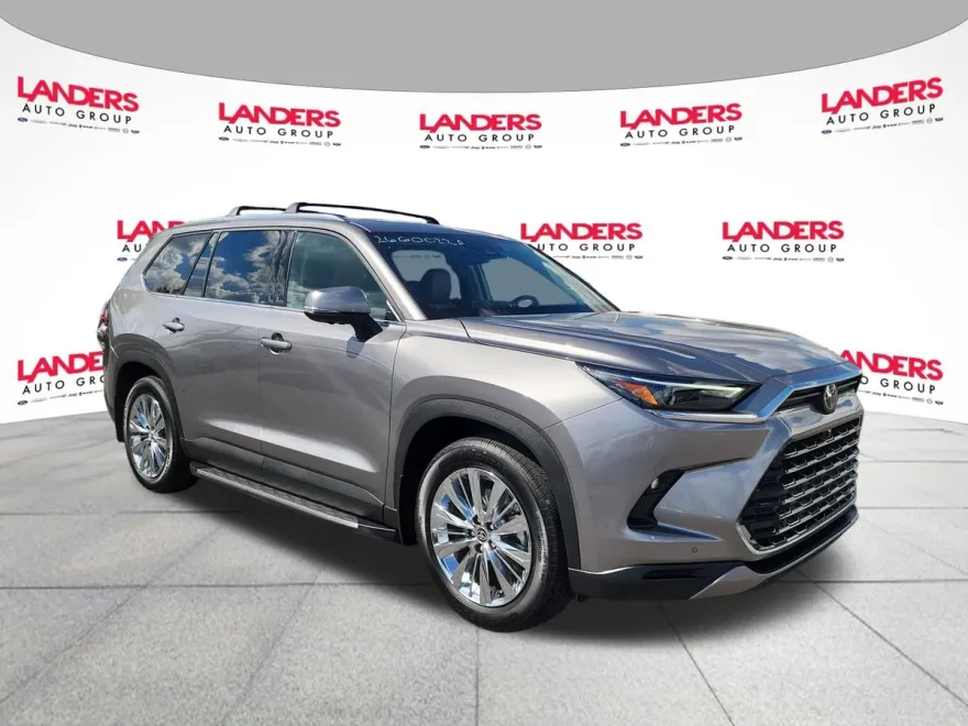 2025 Toyota Grand Highlander Platinum AWD photo 1
