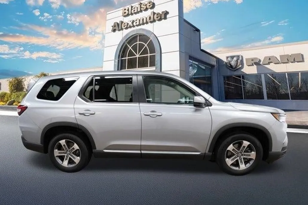 2025 Honda Pilot EX-L photo 1
