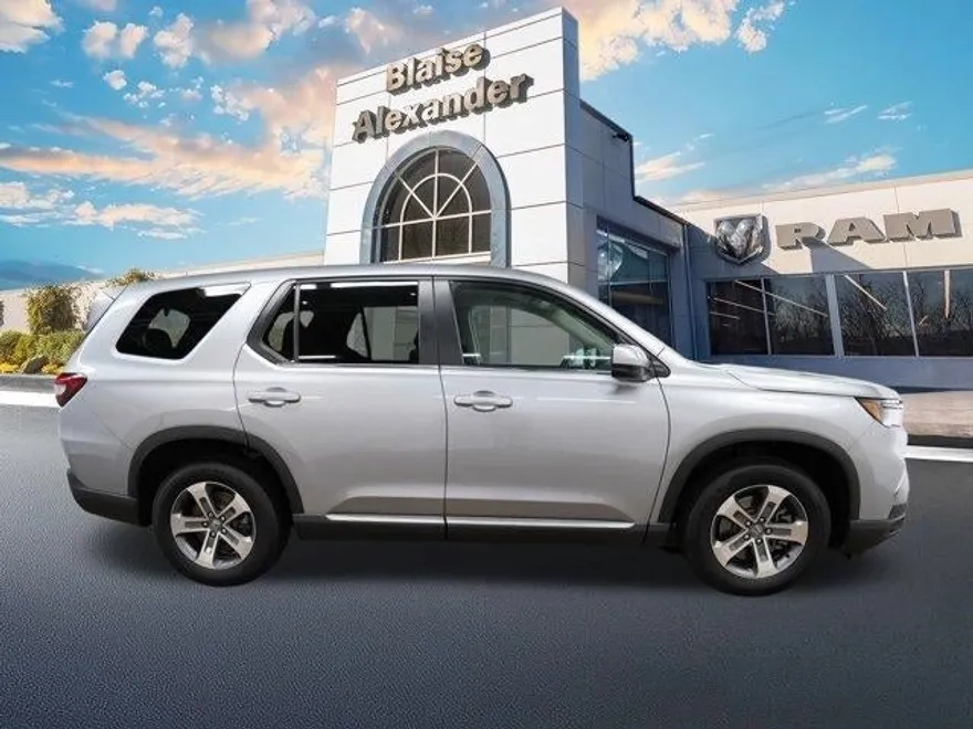 2025 Honda Pilot EX-L photo 1