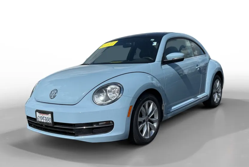 2013 Volkswagen Beetle TDI photo 1