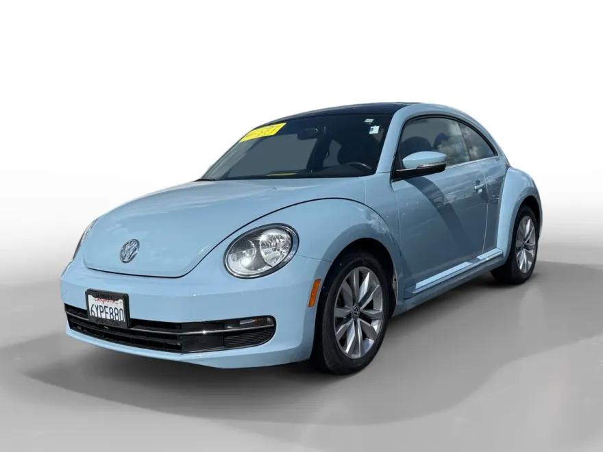 2013 Volkswagen Beetle TDI photo 1