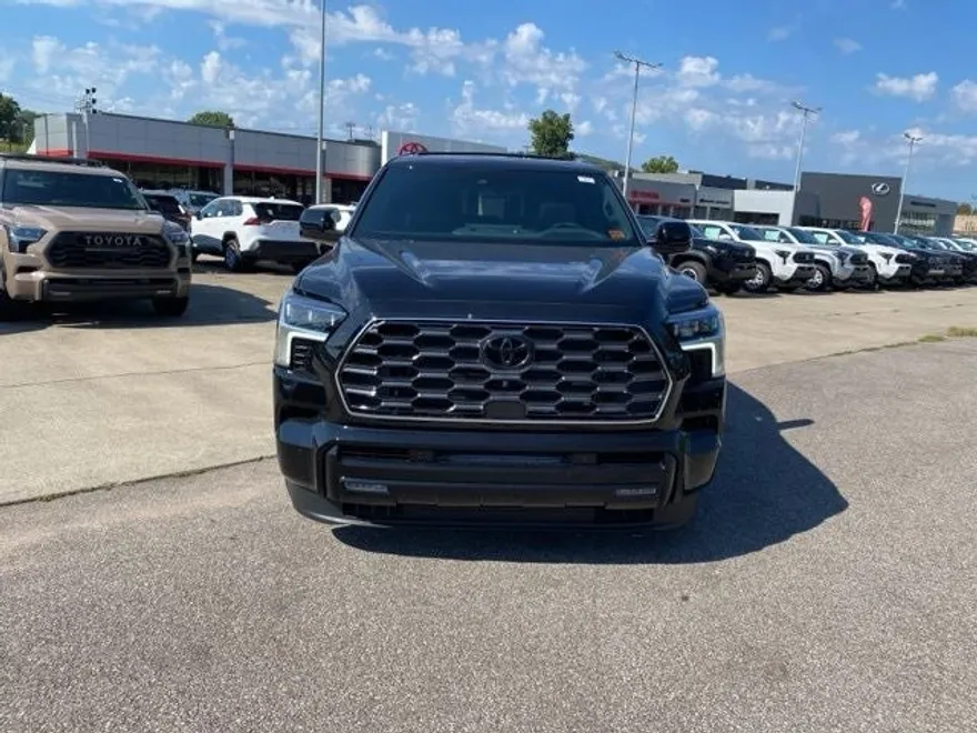 2025 Toyota Sequoia Platinum photo 1