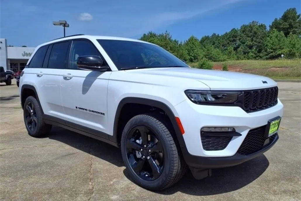 2025 Jeep Grand Cherokee Limited photo 1