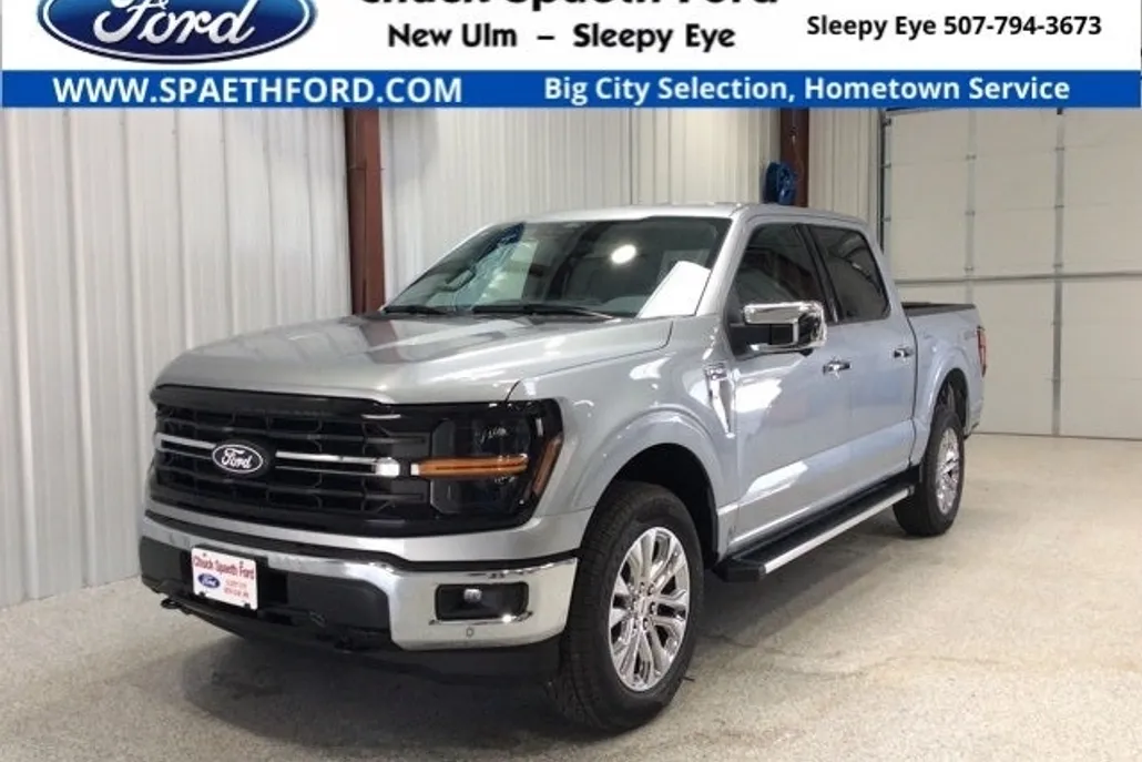 2025 Ford F-150 XLT photo 1