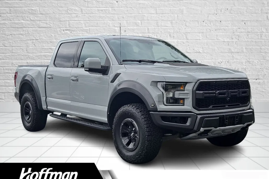 2017 Ford F-150 Raptor photo 1