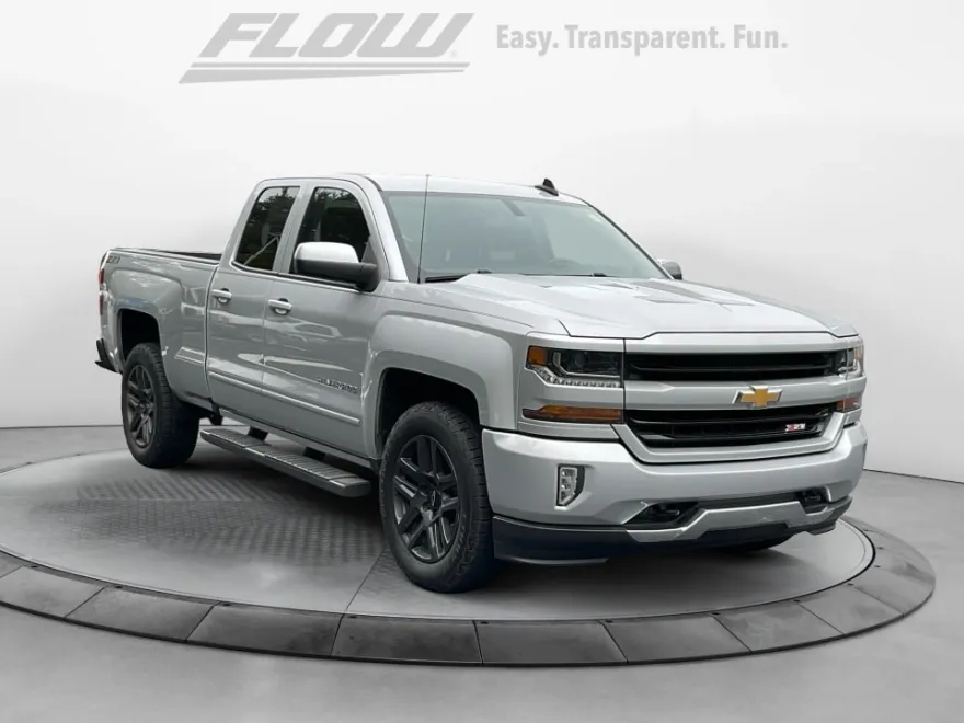 2019 Chevrolet Silverado 1500 LT photo 1