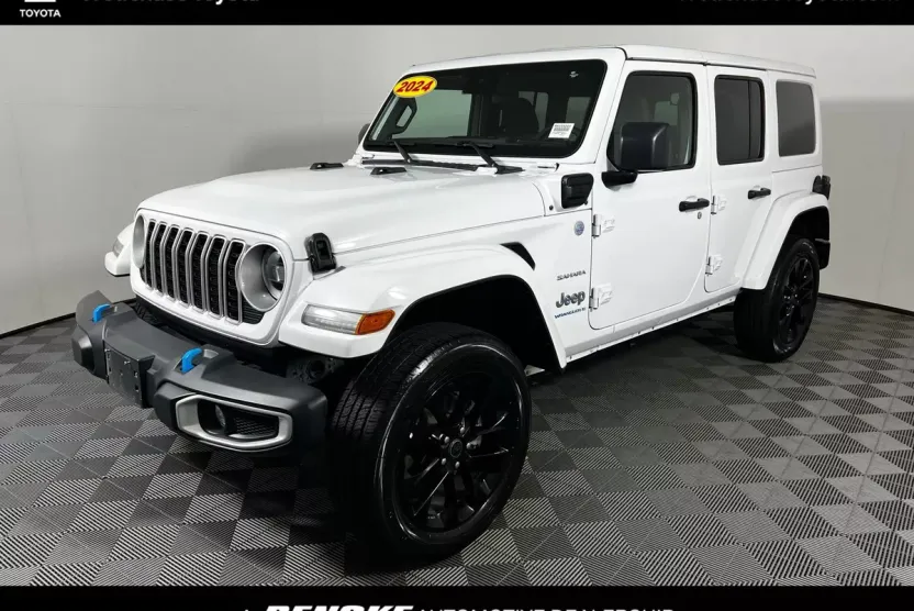 2024 Jeep Wrangler Sahara 4xe photo 1