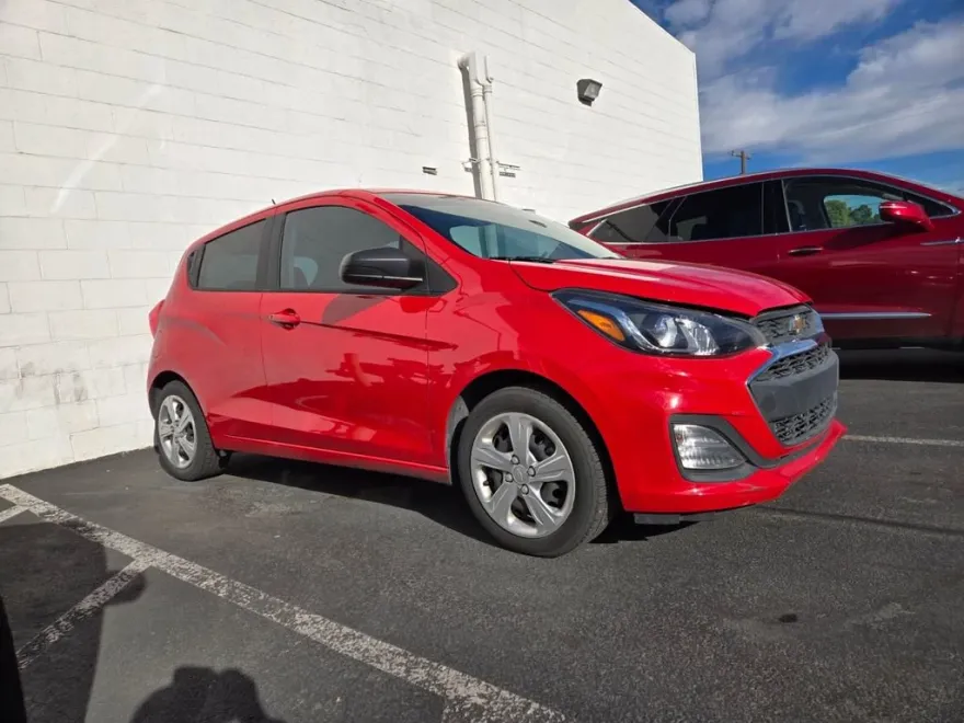 2019 Chevrolet Spark LS photo 1