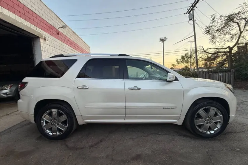 2014 Gmc Acadia Denali photo 1