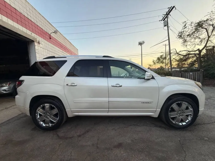 2014 Gmc Acadia Denali photo 1