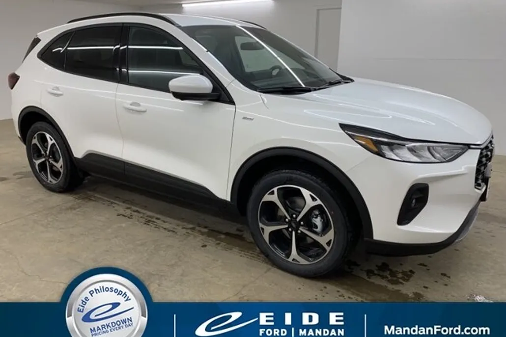2025 Ford Escape ST-Line Select photo 1