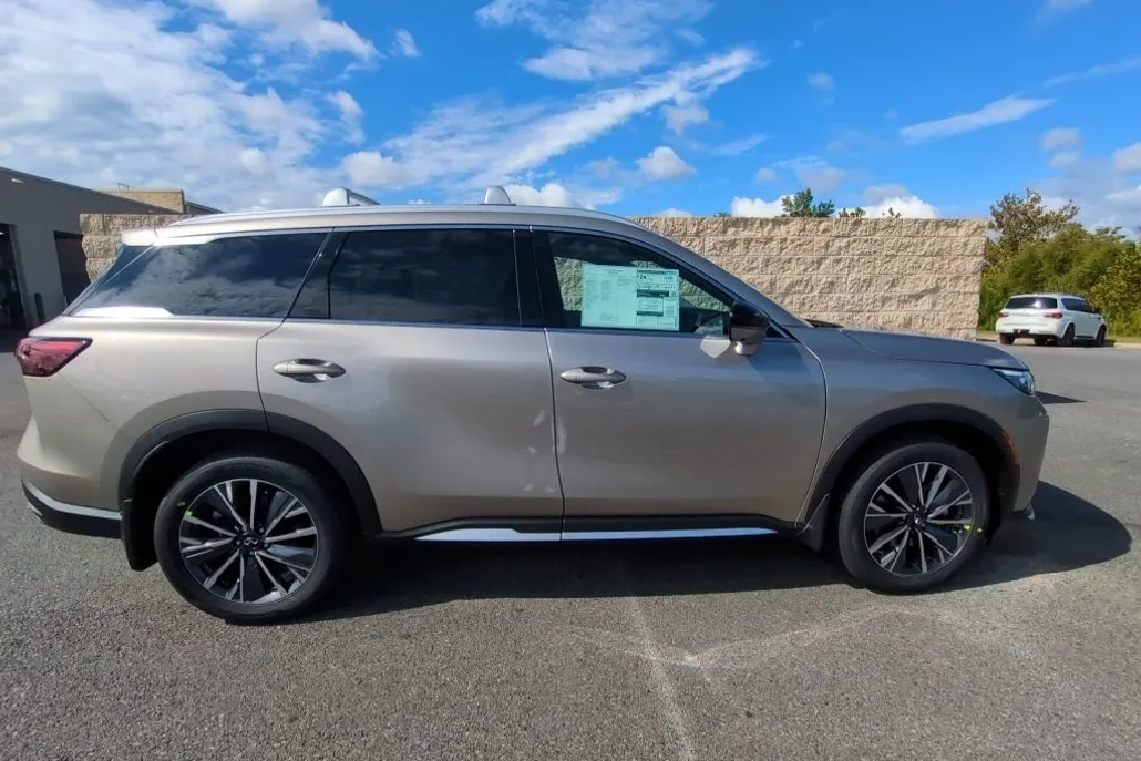 2026 Infiniti QX60 Luxe AWD photo 1