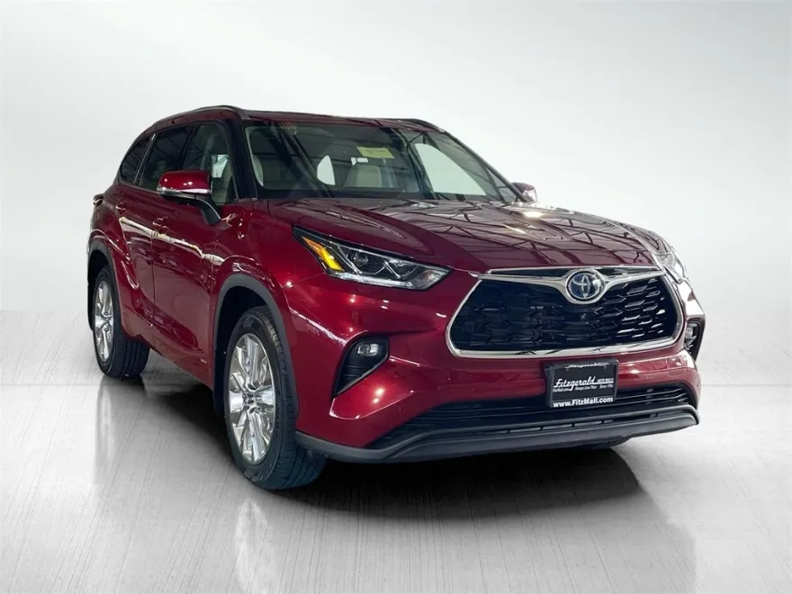 2023 Toyota Highlander Hybrid Limited photo 1