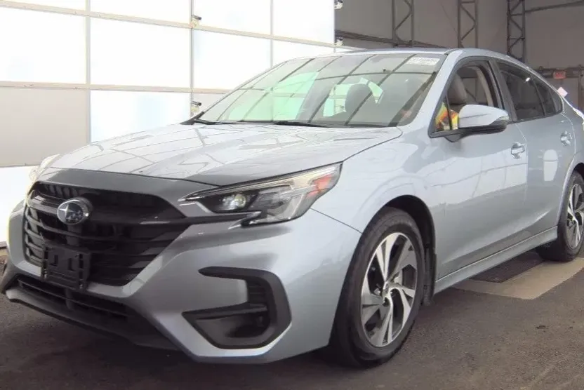 2025 Subaru Legacy Premium photo 1