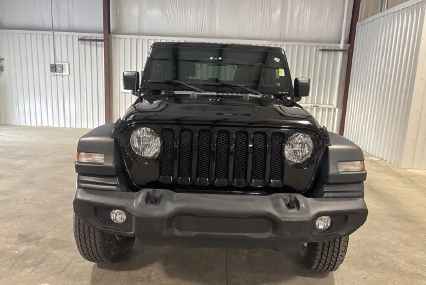 2020 Jeep Wrangler Sport S photo 1