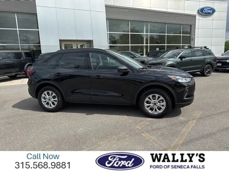 2025 Ford Escape Active photo 1