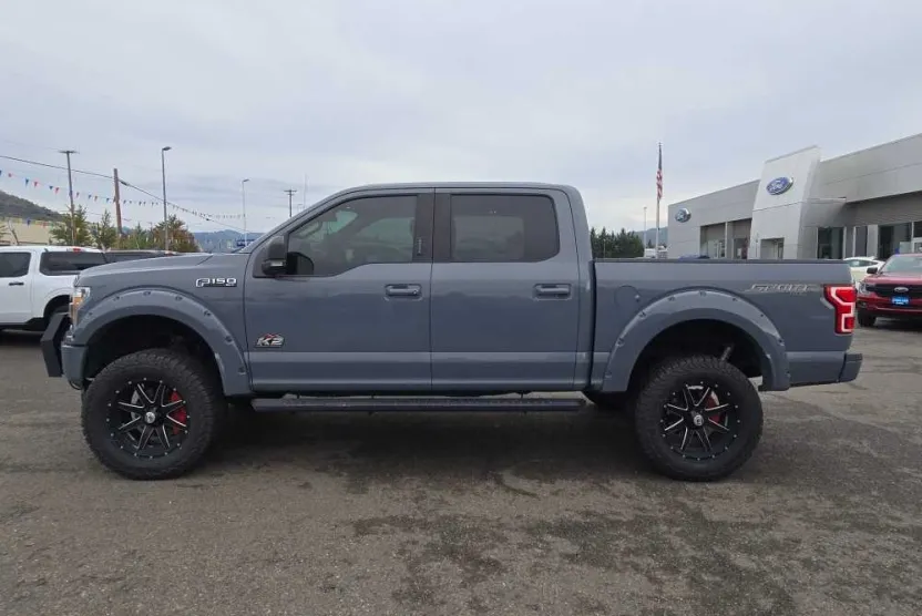 2019 Ford F-150 XLT photo 1