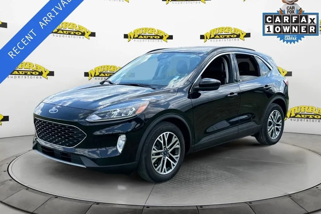 2022 Ford Escape SEL photo 1