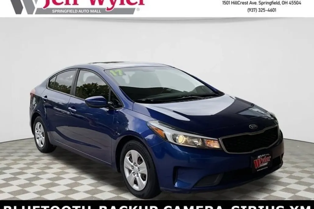 2017 Kia Forte LX Base photo 1